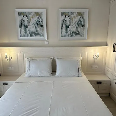 Apartment Royal - *